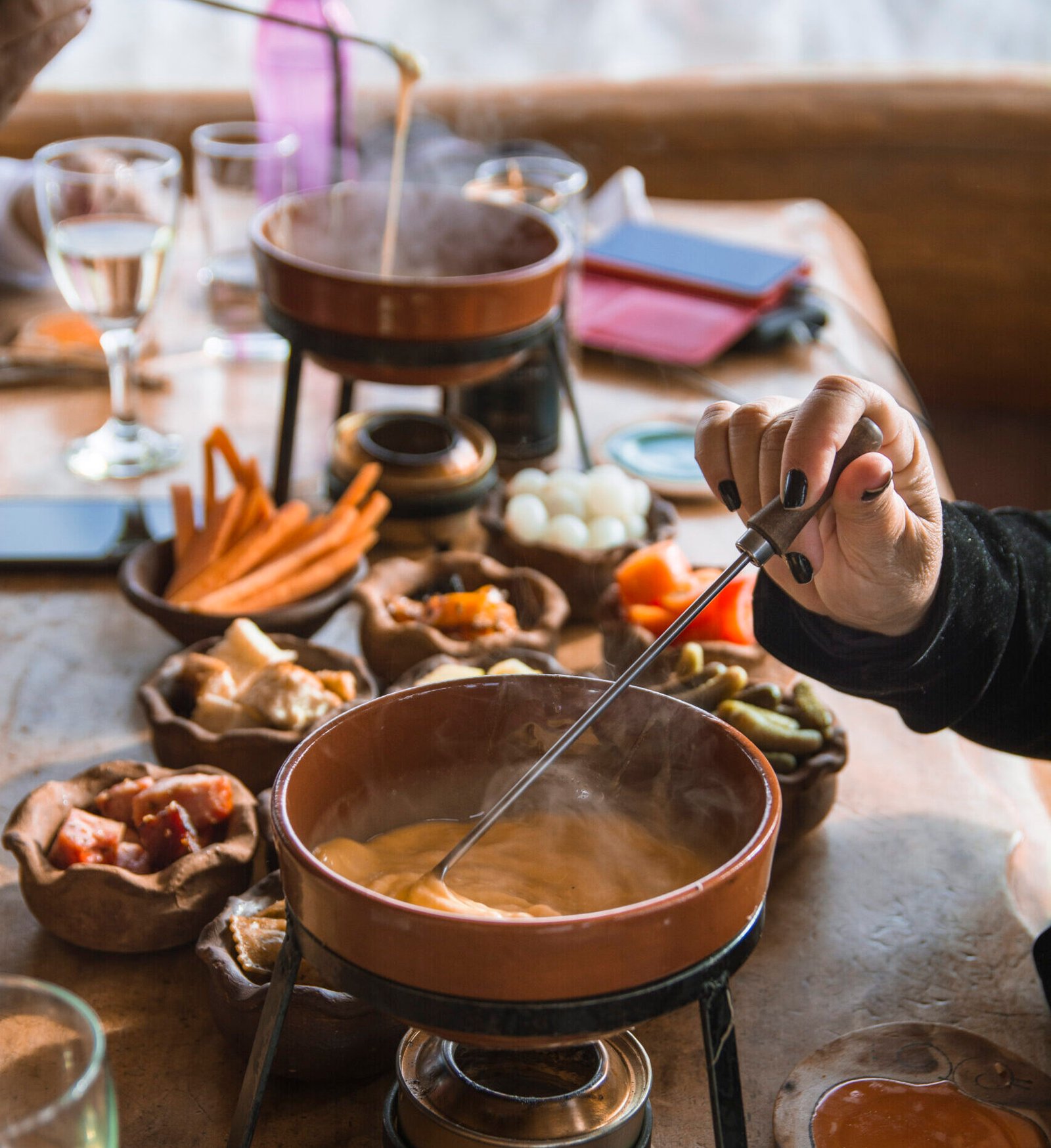 Refugio Extremo Encantado - Fondue - Lauke Tours